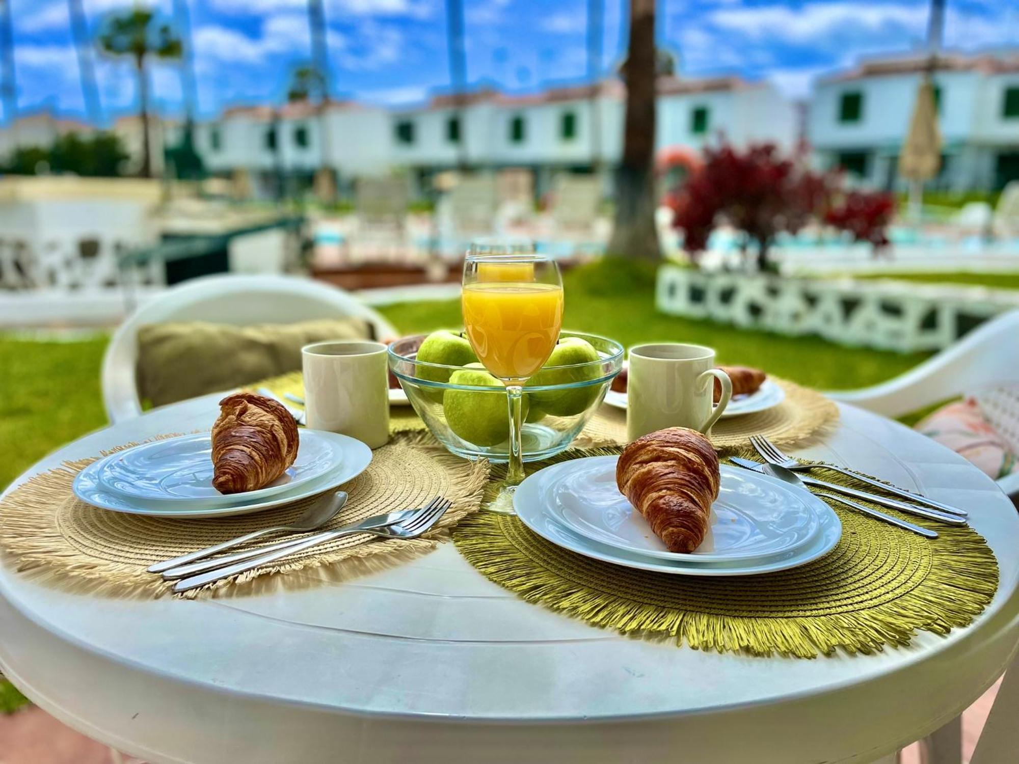 Bungalow Caserio 47 By Sunhousescanarias Playa del Inglés Exteriör bild